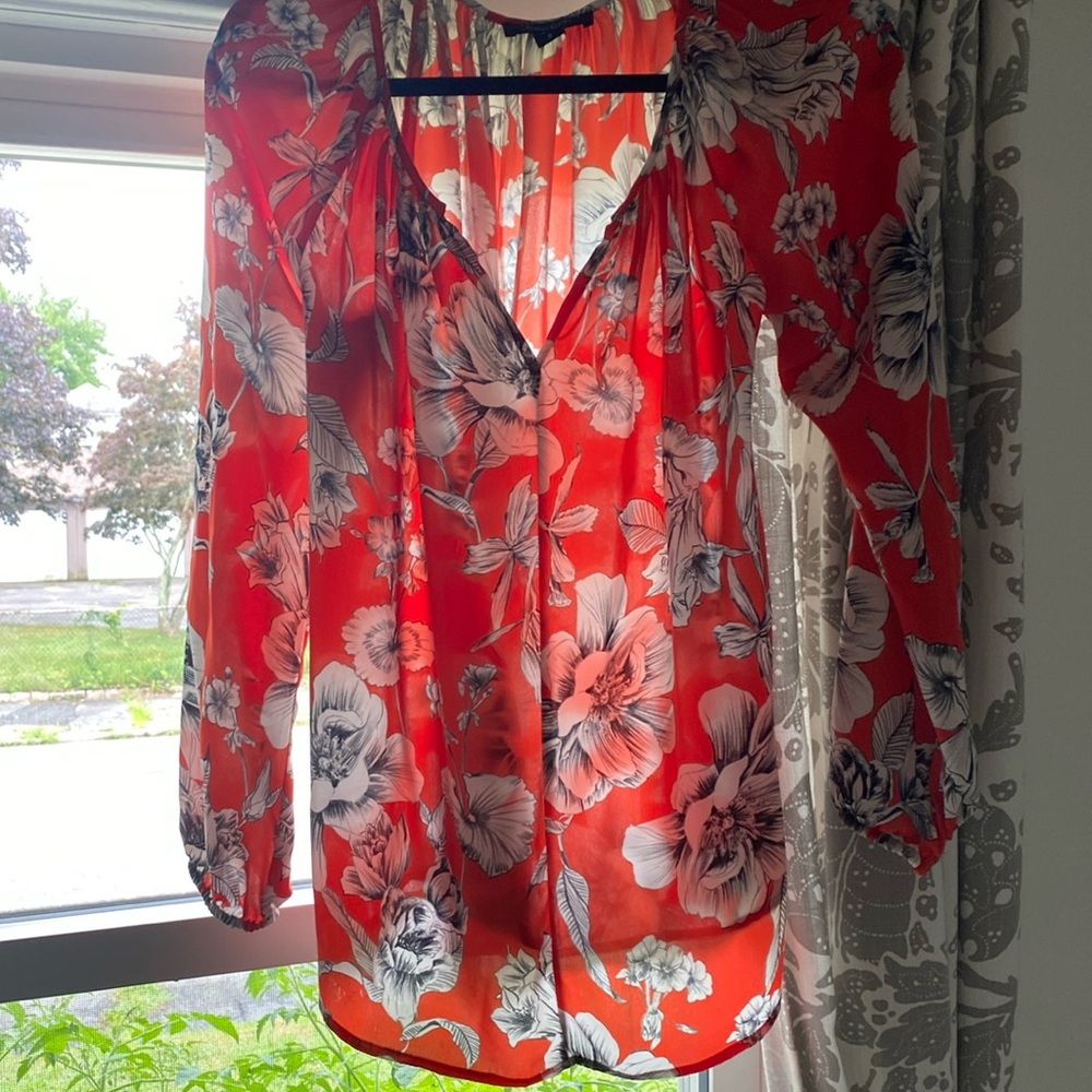Karen Kane top